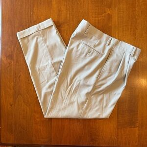 Roundtree & Yorke Tan Dress Pants Straight Leg